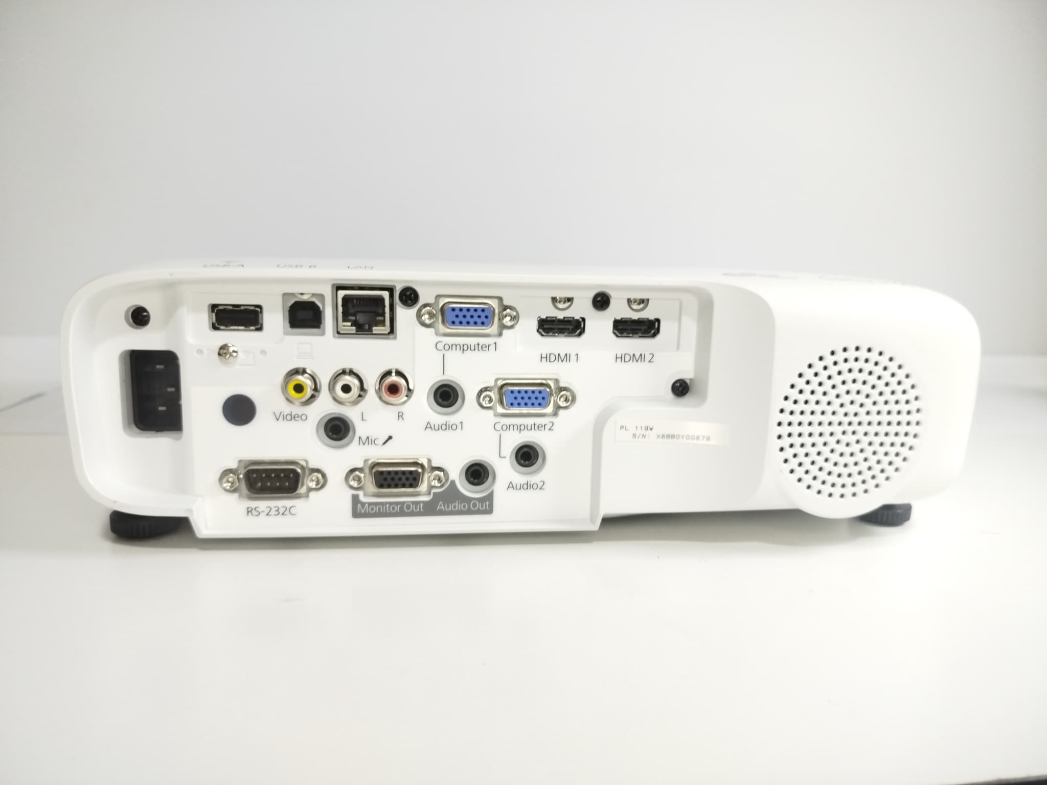 Epson PowerLite 119W Epson - Vista 4 del proyector Reacondicionado