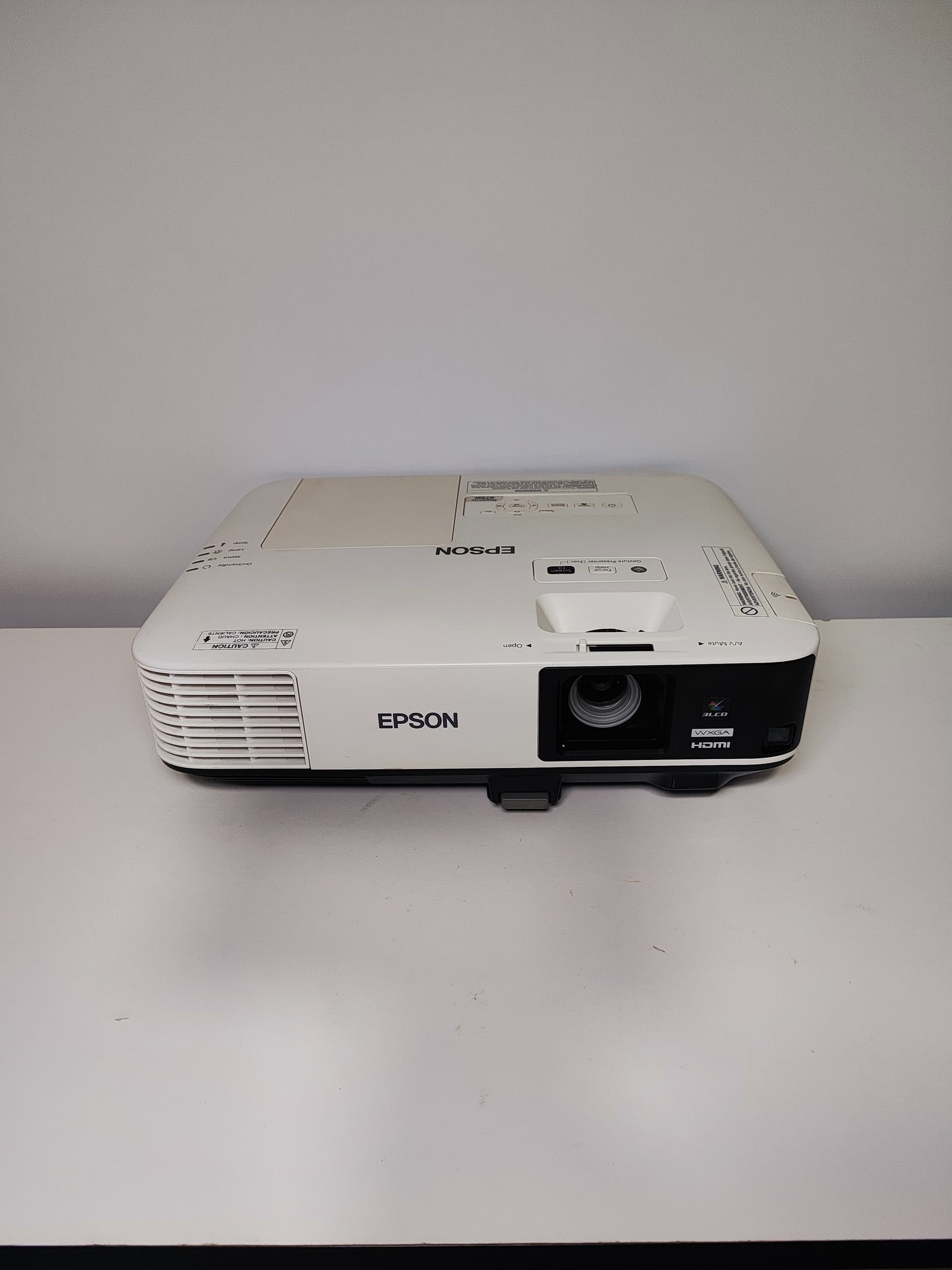 Epson PowerLite 975W Epson - Imagen principal del proyector Reacondicionado