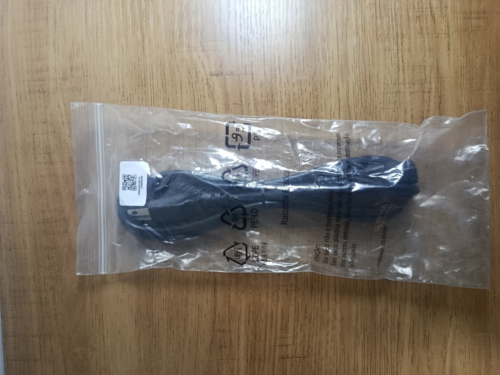 Cable de poder para proyector Standar - Vista 6 del proyector Nuevo