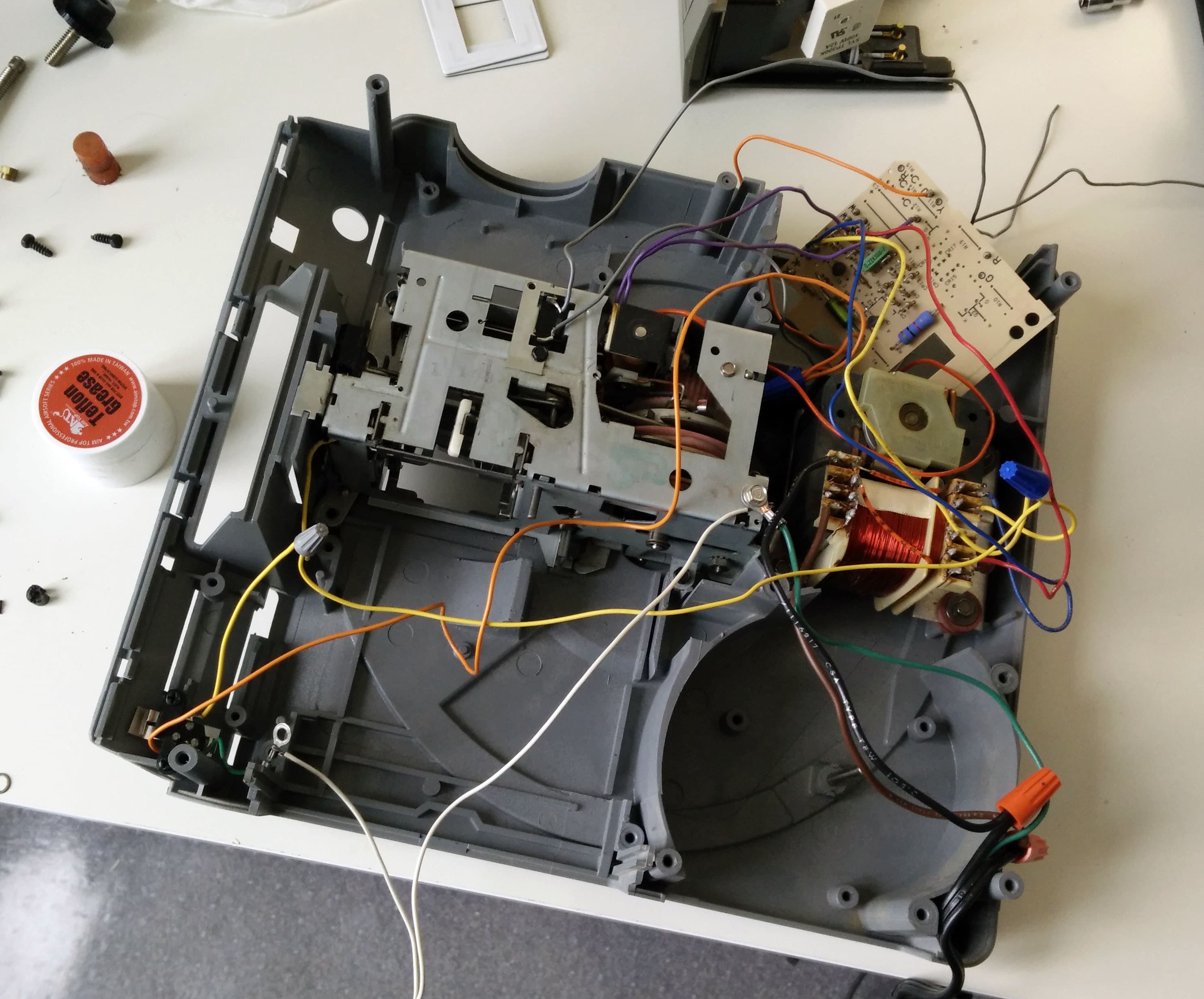 Proyector limpio, filtros nuevos y óptica calibrada